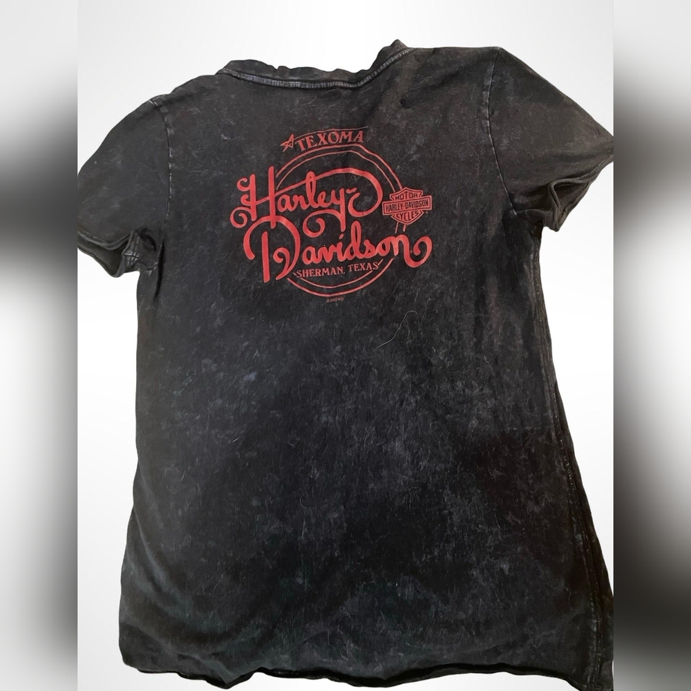 Harley Davidson women's t-shirt . Vneck size small